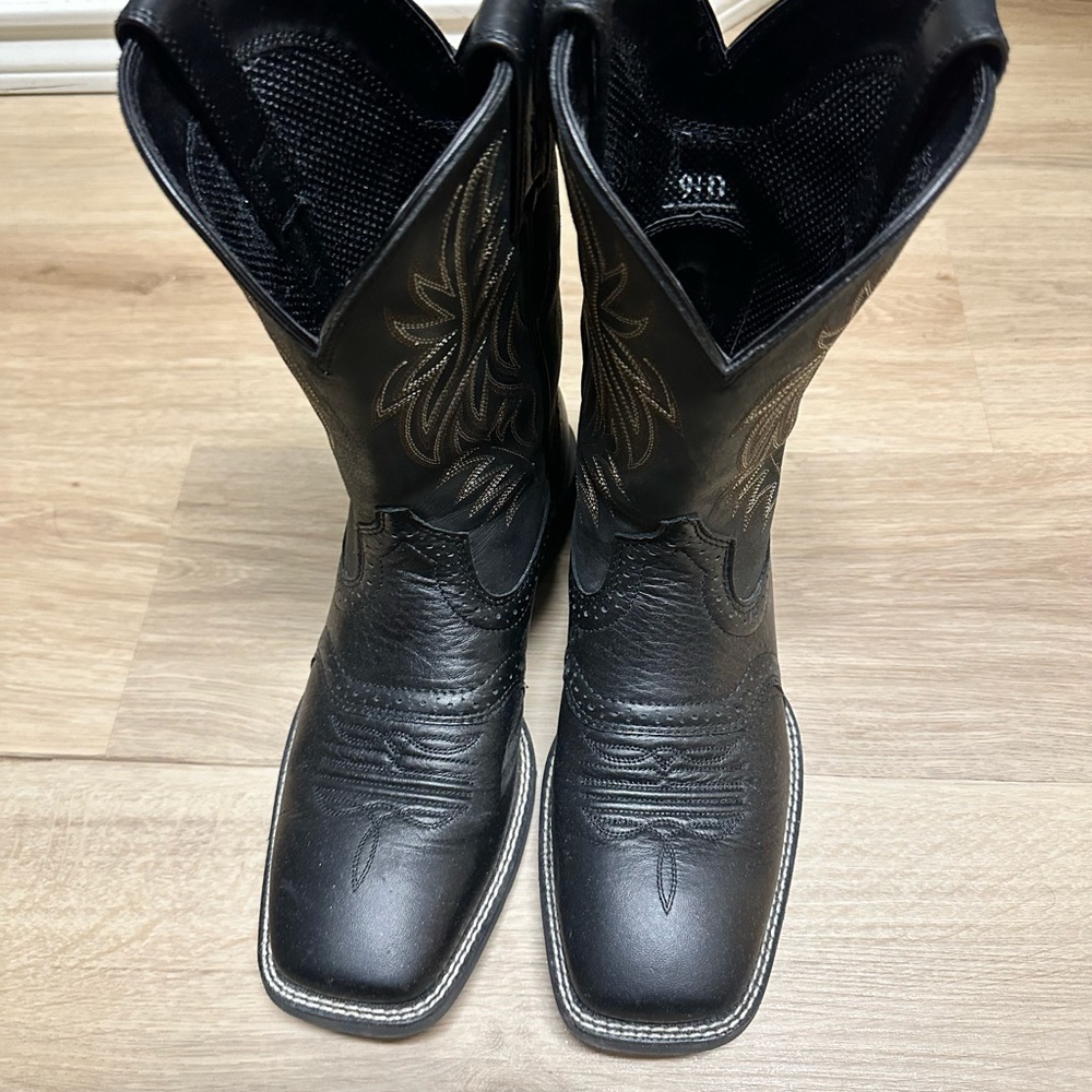 Men’s Black Ariat Boots